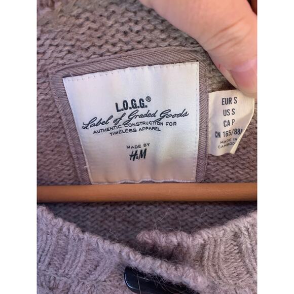 H&M LOGG Tan Two Button Cardigan, Wool and Alpaca Cable Knit, Women’s Size Small - Picture 4 of 9